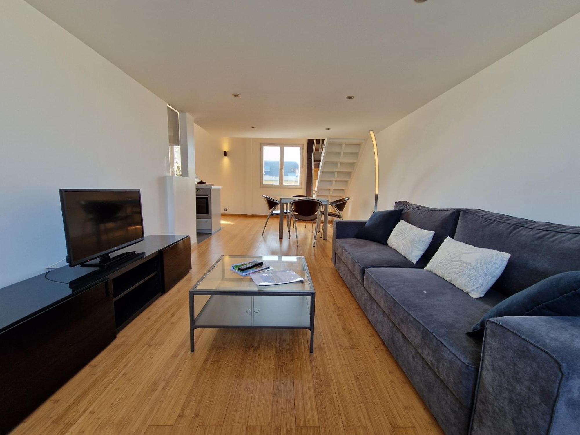 Loft 4 Pers Centre Chatelaillon-Plage, A Deux Pas De La Mer Et Du Casino, Wi-Fi Inclus - Fr-1-706-26 Buitenkant foto