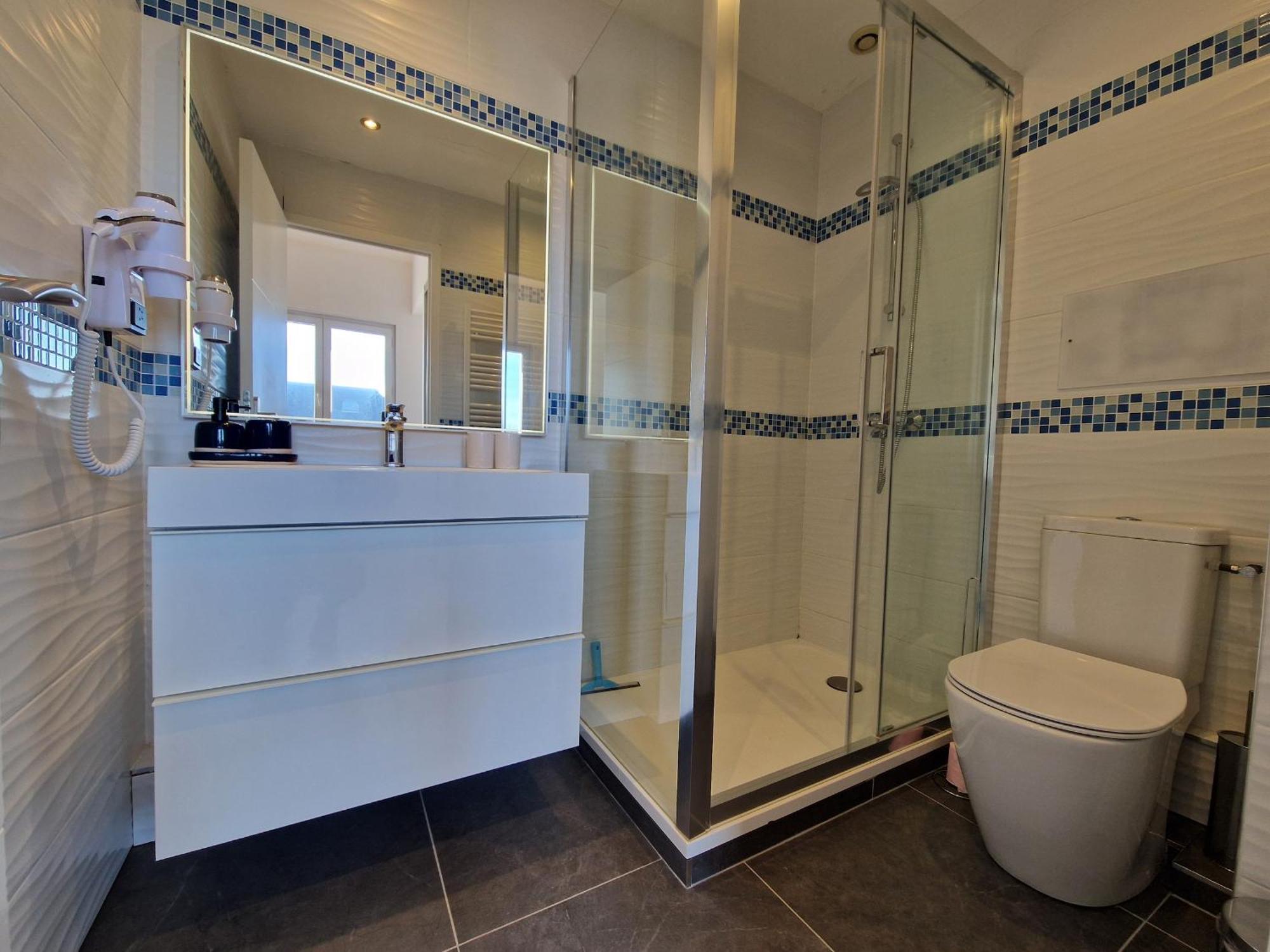 Loft 4 Pers Centre Chatelaillon-Plage, A Deux Pas De La Mer Et Du Casino, Wi-Fi Inclus - Fr-1-706-26 Buitenkant foto